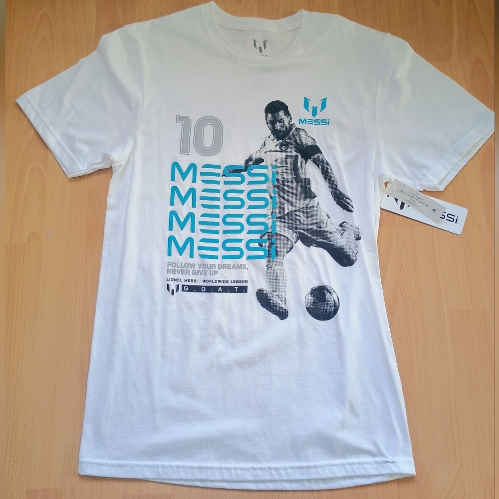 White Men's Messi T-Shirt Size Small